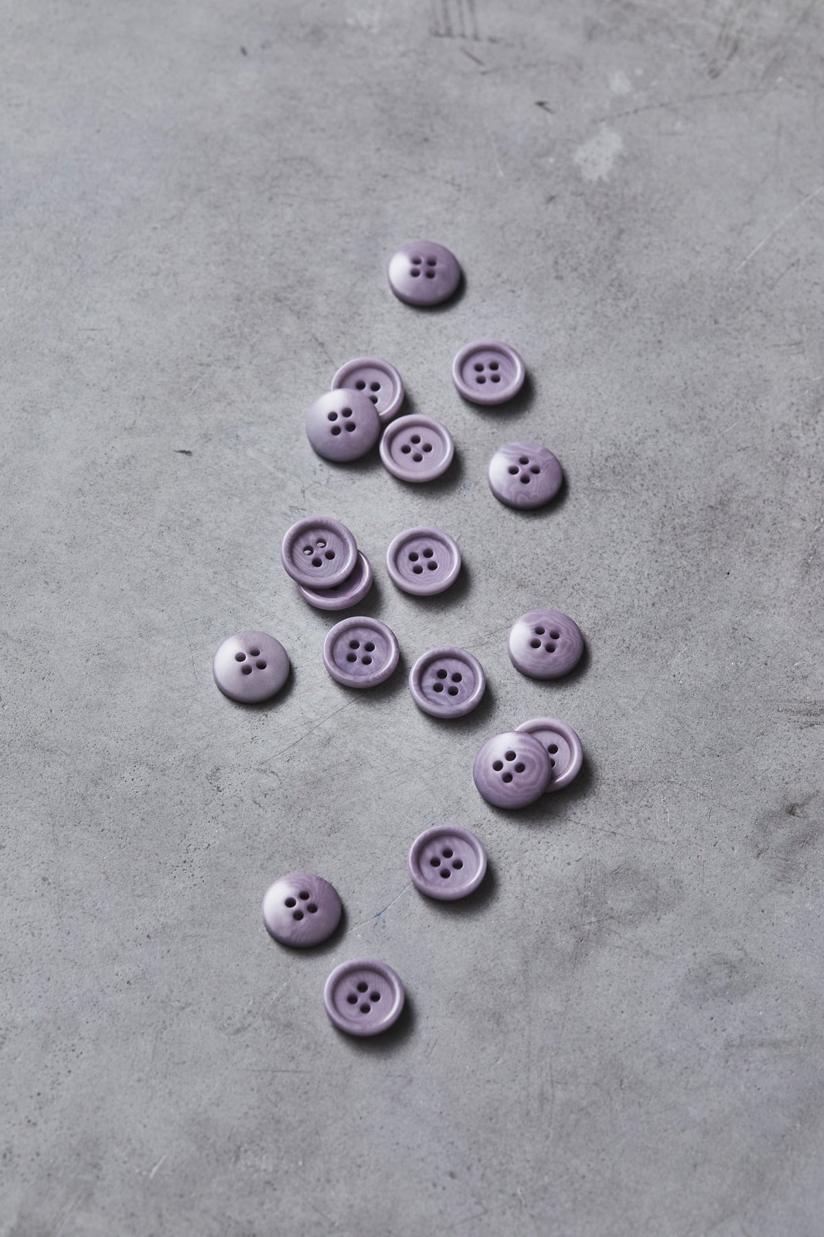 MeetMILK® Corozo Dish Button in Purple Haze (15mm)