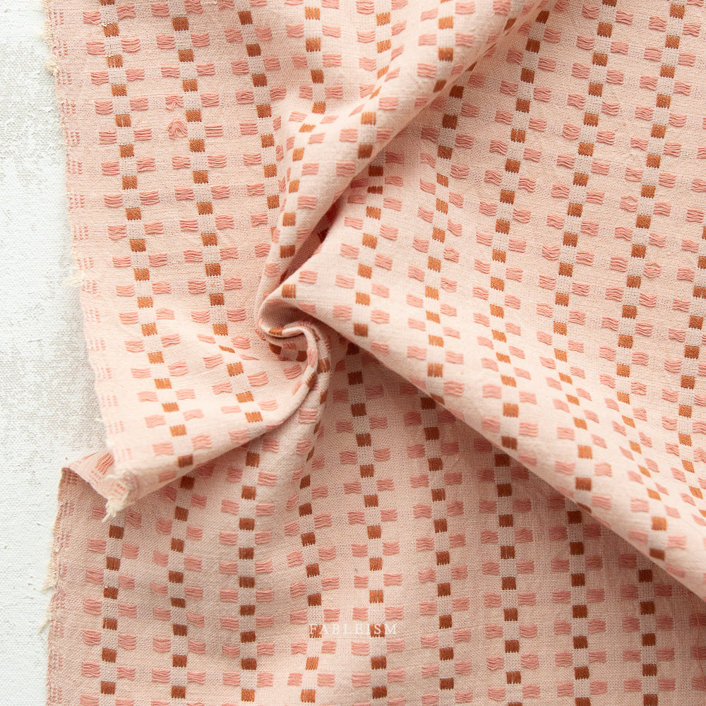 Canyon Springs Basket Weave in Soft Pink