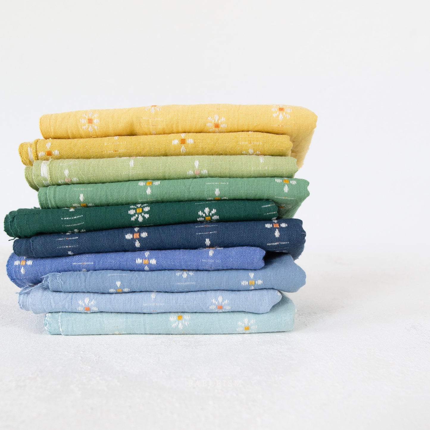 Fableism New Daisy Colors Fat Quarter Bundle