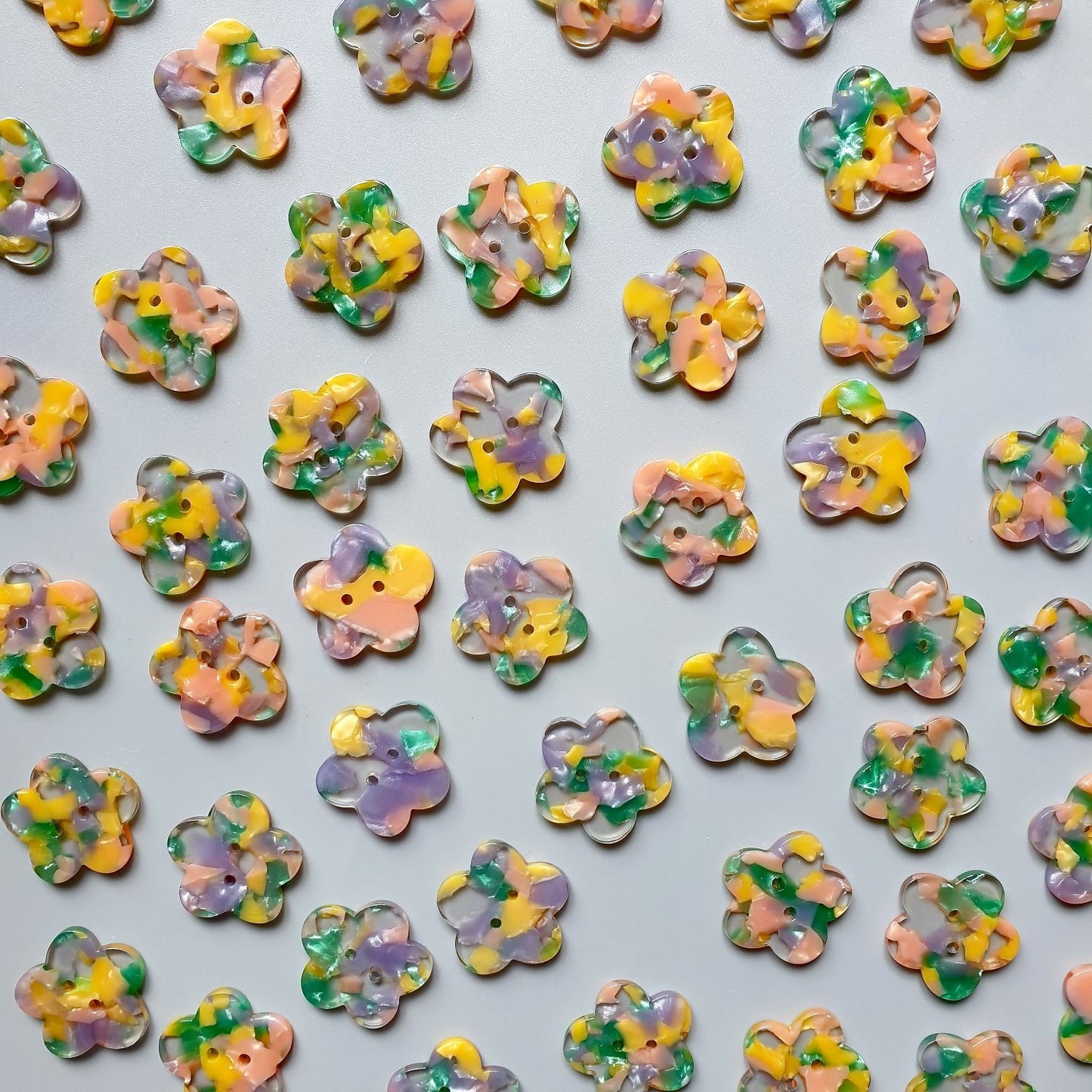 Pigeon Wishes Midsommar Button Set (25mm)