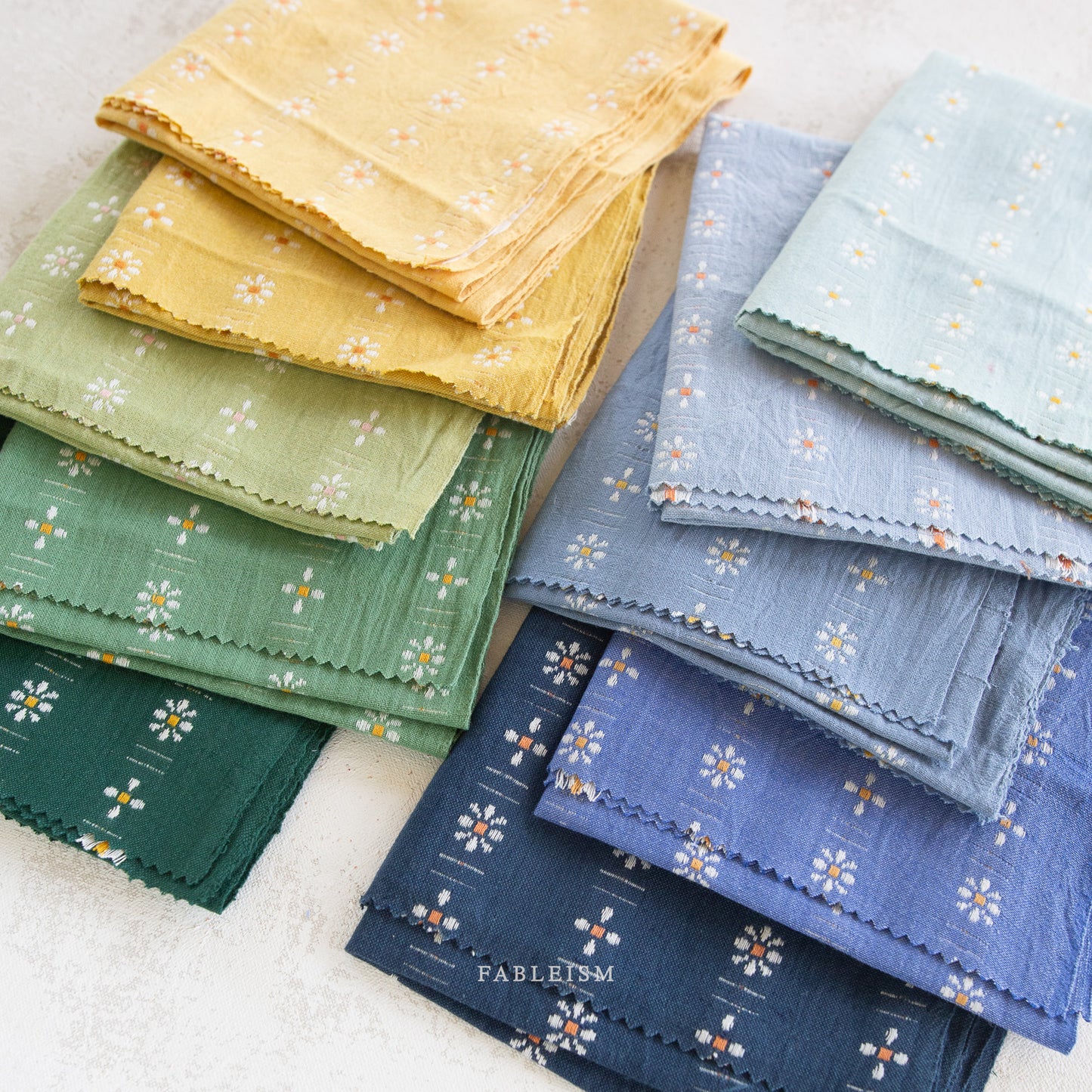 Fableism New Daisy Colors Fat Quarter Bundle