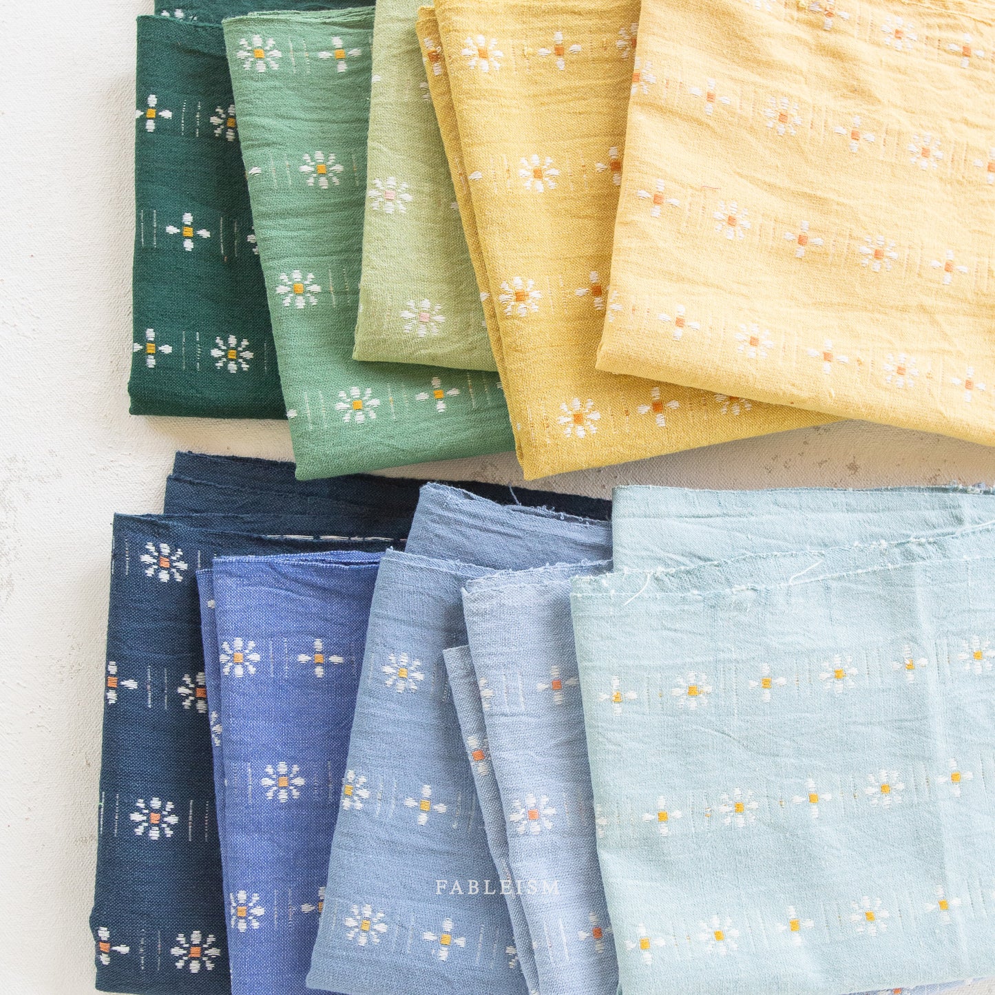 Fableism New Daisy Colors Fat Quarter Bundle