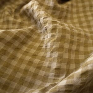 Bubble Gingham Linen in Pistachio